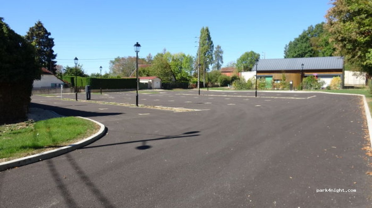 (10130) Ervy-le-Châtel - 3 Rue des Combattants en Afn — foto