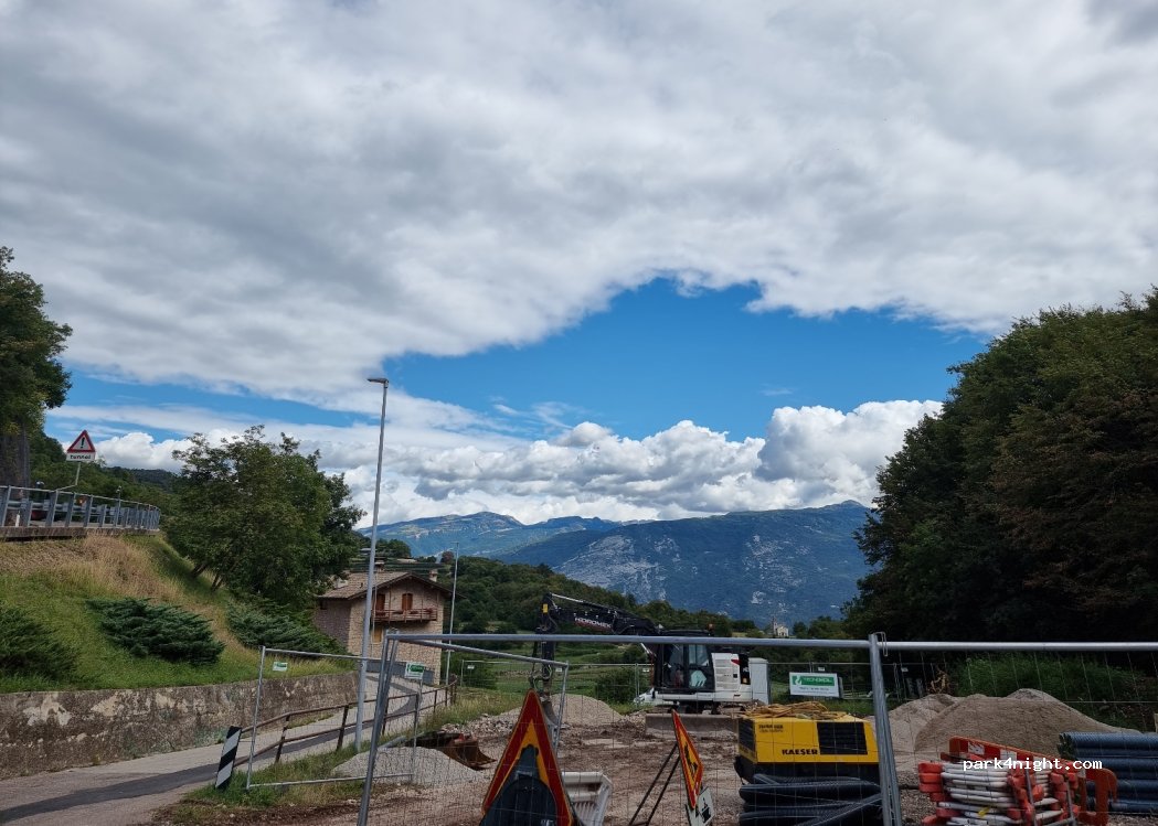 (38065) Manzano - — foto