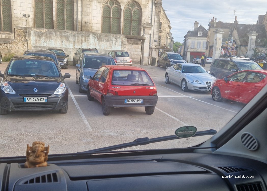 (89000) Auxerre - 4 Impasse Saint-Pierre — foto