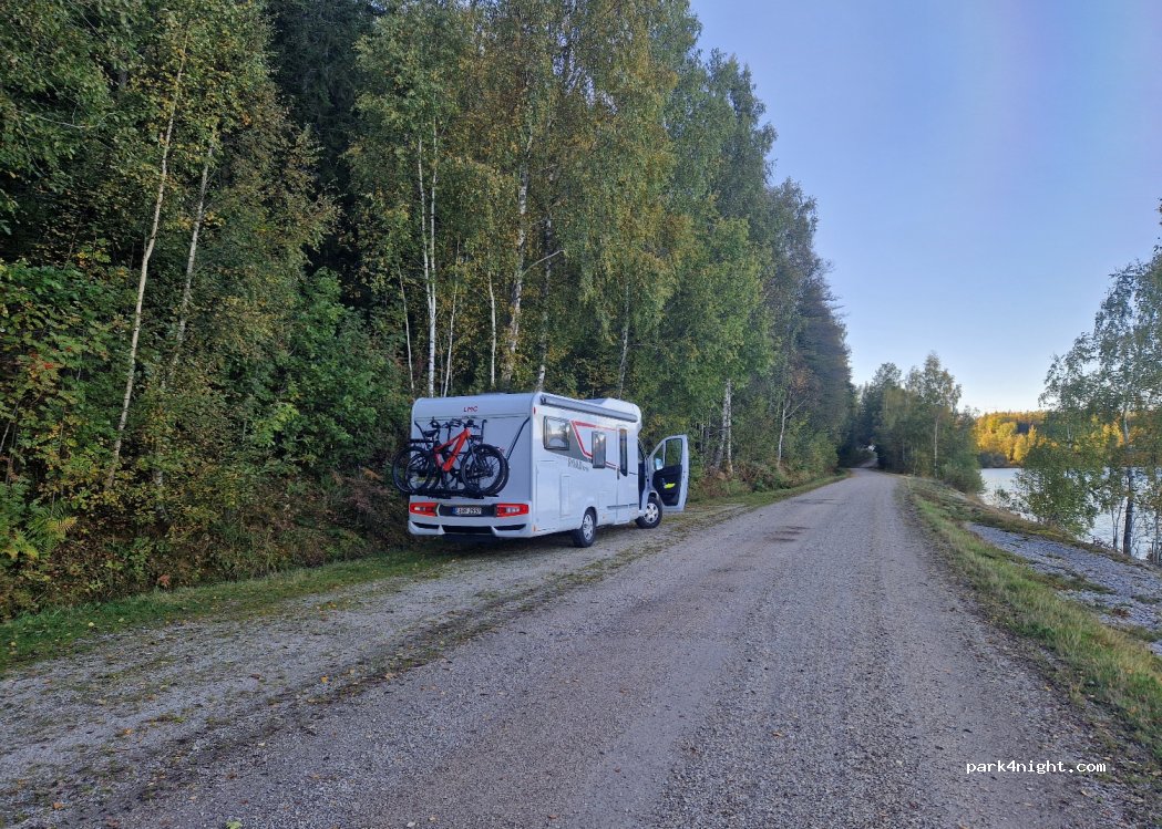 (662 95) Ånimskog - Unnamed Road — foto 2