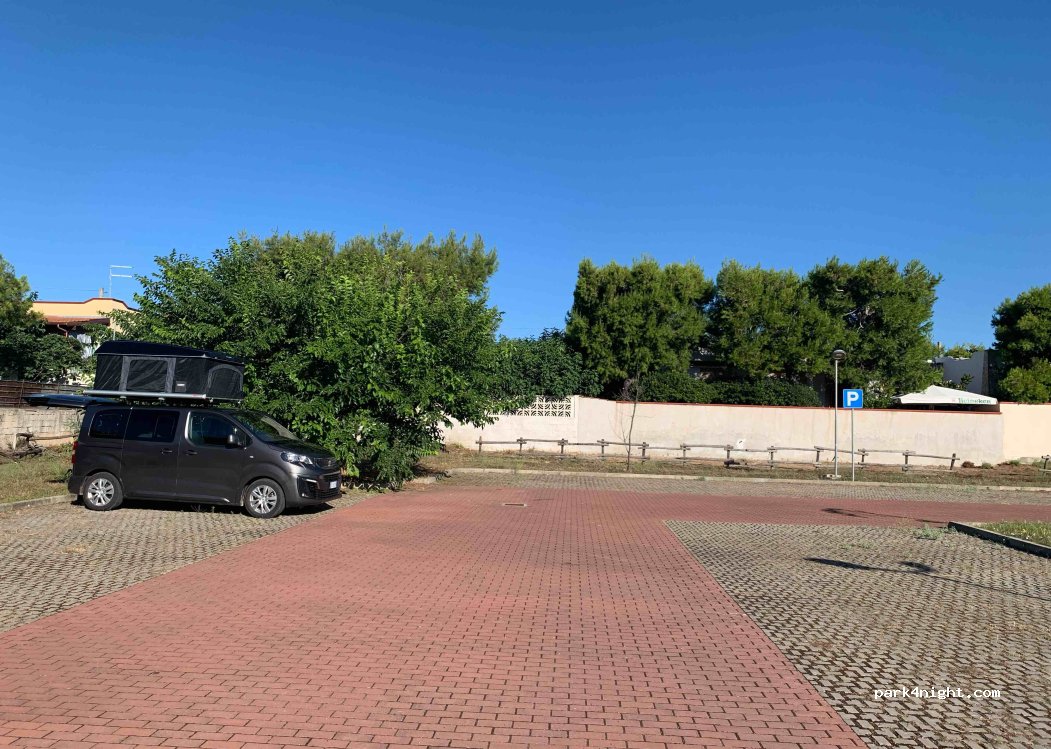 (74020) Marina di Lizzano - 8 Strada 25 — foto