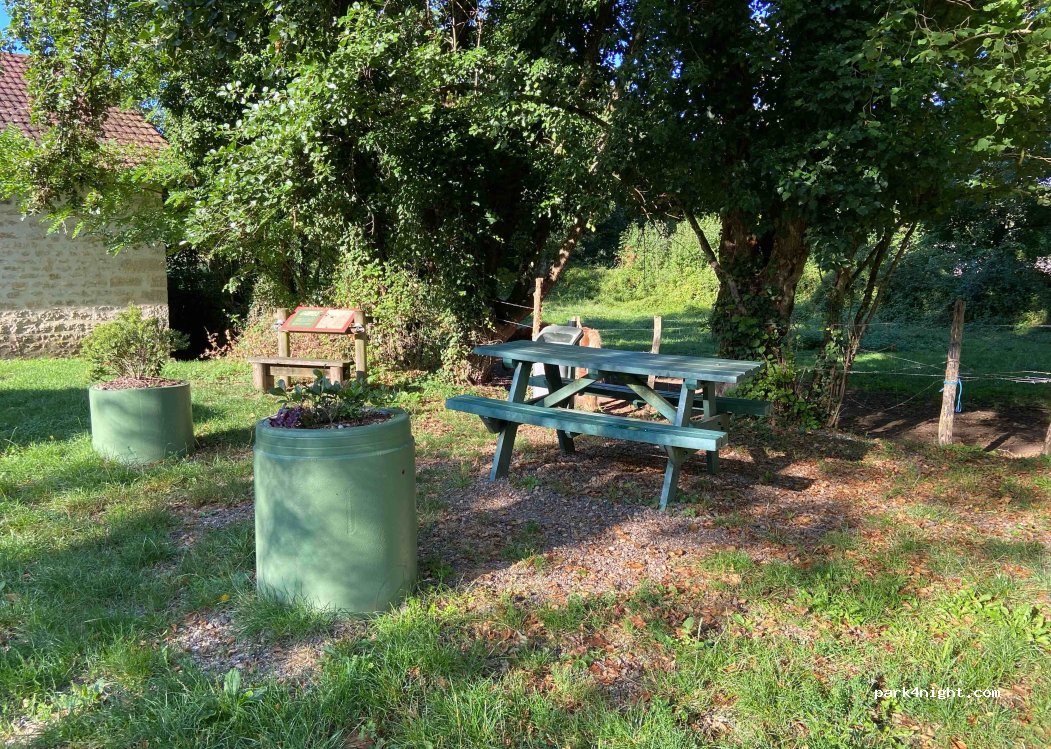 (01250) Jasseron - 512 Chemin de la Fontaine — foto