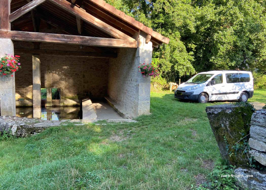(01250) Jasseron - 512 Chemin de la Fontaine — foto 3