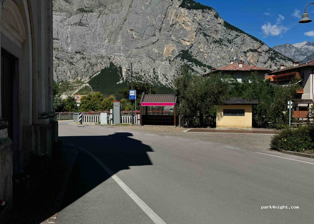 (38076) Pergolese - 4 Piazza Don Vittorio Pisoni — foto 2