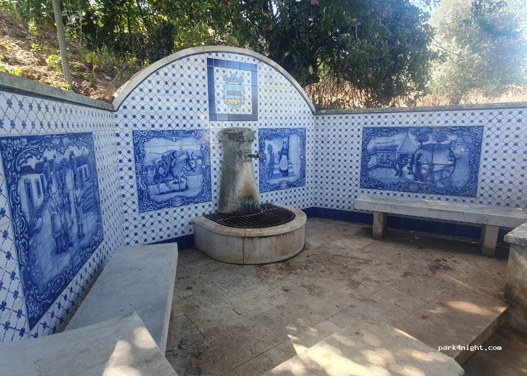 (2480) Alqueidão da Serra - 297 Rua Porto de Mós — foto