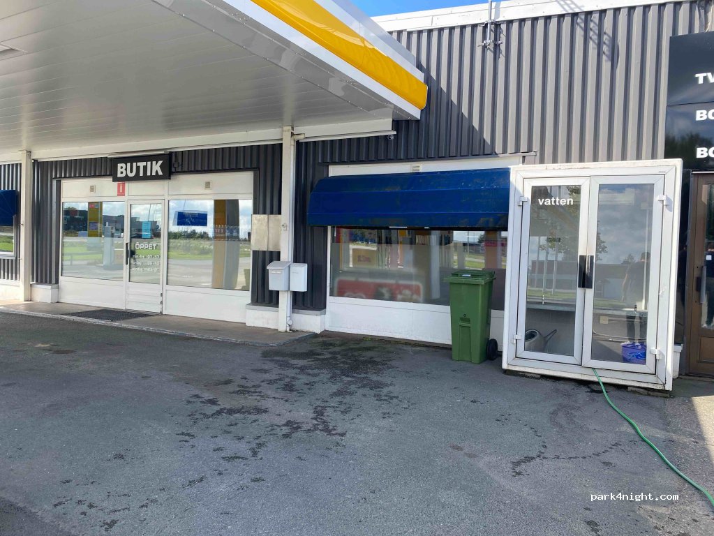 (566 33) Habo - 1 Kråkerydsvägen — foto