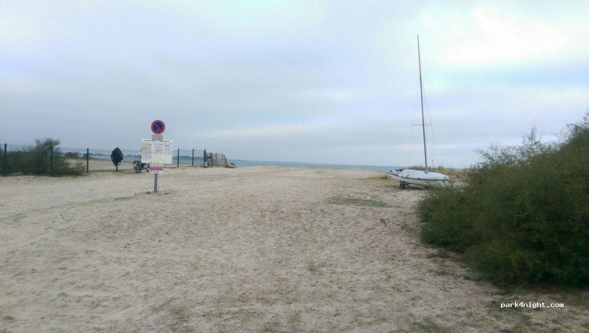 (56510) Saint-Pierre-Quiberon - Avenue Duquesne — foto 2