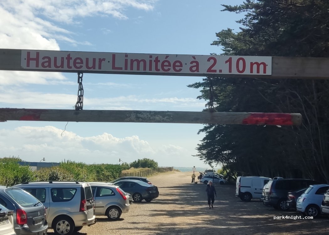 (56510) Saint-Pierre-Quiberon - Avenue Duquesne — foto 3