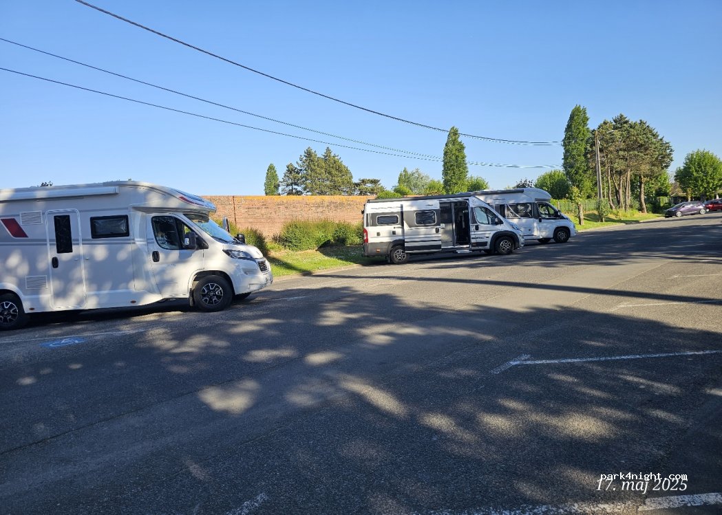(62780) Cucq - 244 Avenue des Sports — foto 4
