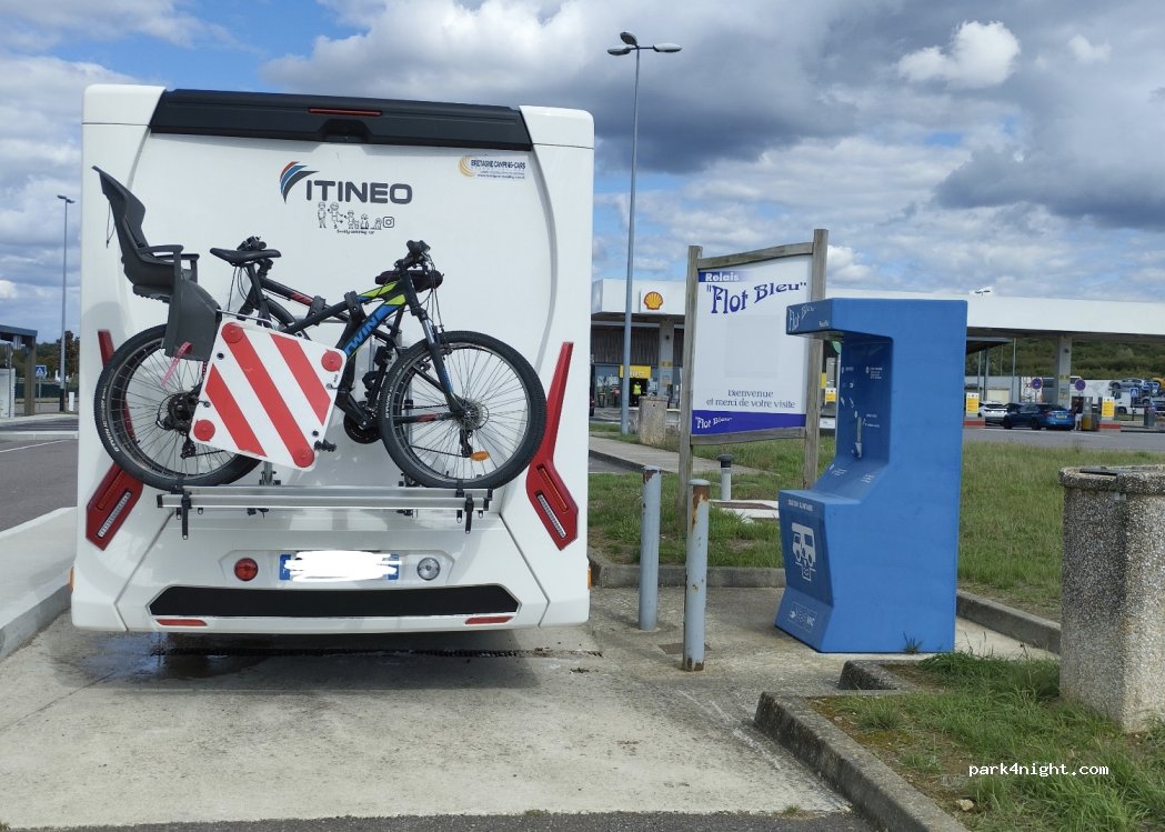 (57855) Saint-Privat-la-Montagne - A4 — foto
