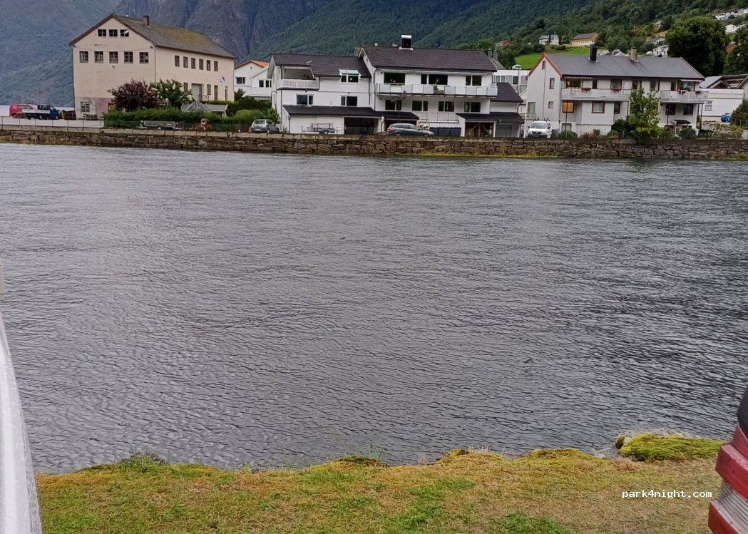 (5745) Aurland - 5 Onstadvegen — foto 2