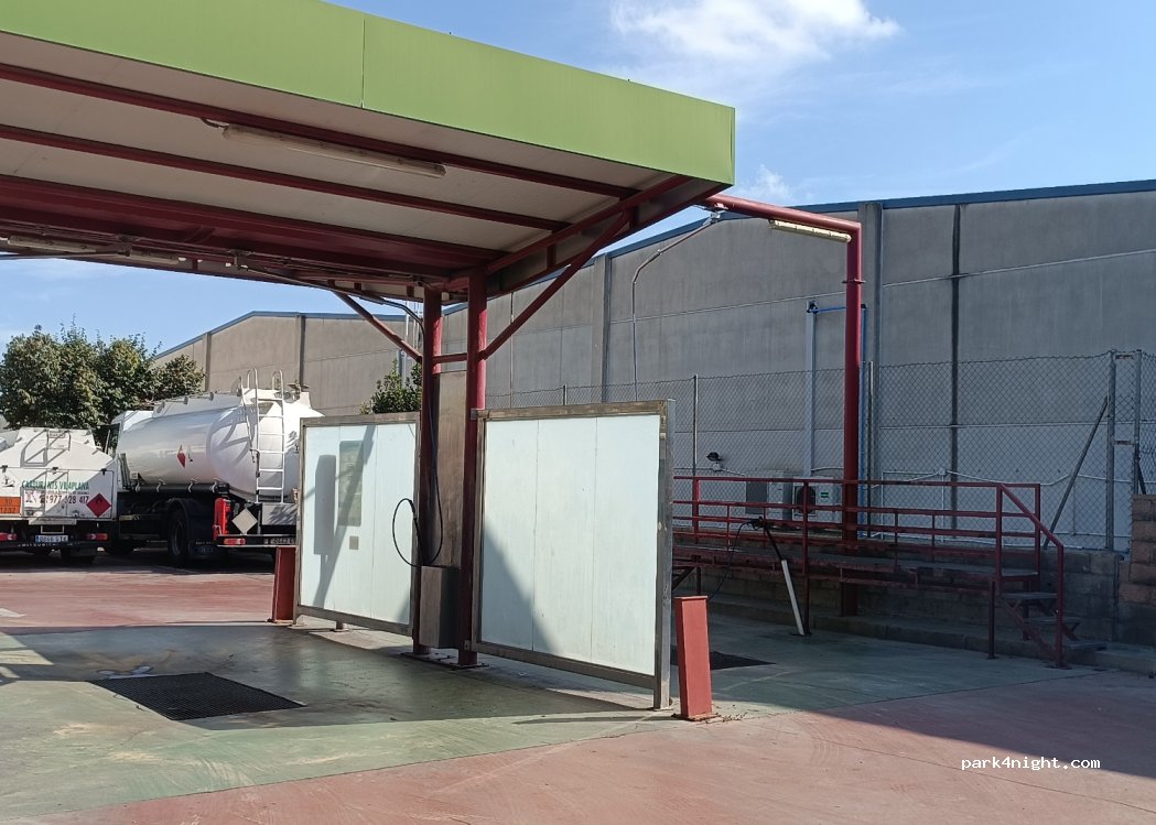 (43206) Reus - 46 Carrer d'Apel·les Mestres — foto 2