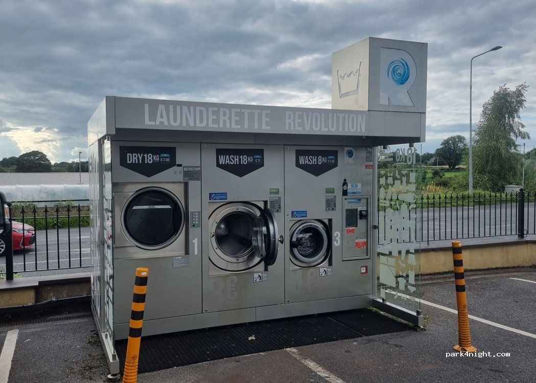 (R95 Y9C7) Thomastown - Dublin Road — foto