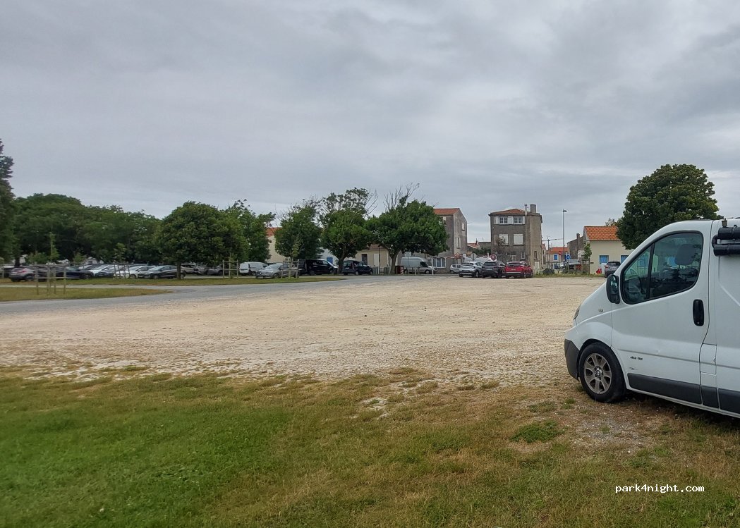 (17450) Fouras - 14 Rue de l'Espérance — foto 4