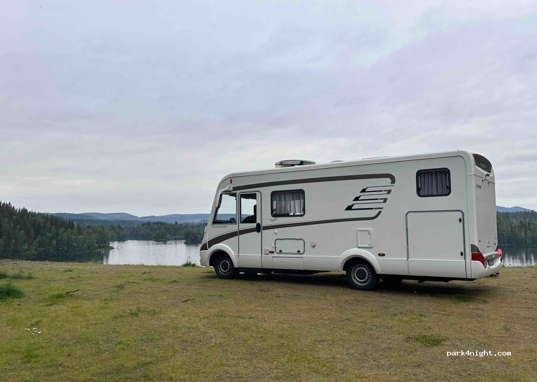 (960 30) Vuollerim - 4 Skogsstigen — foto 3