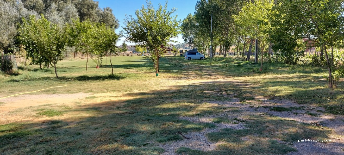 Área de Autocaravanas de Venialbo — foto