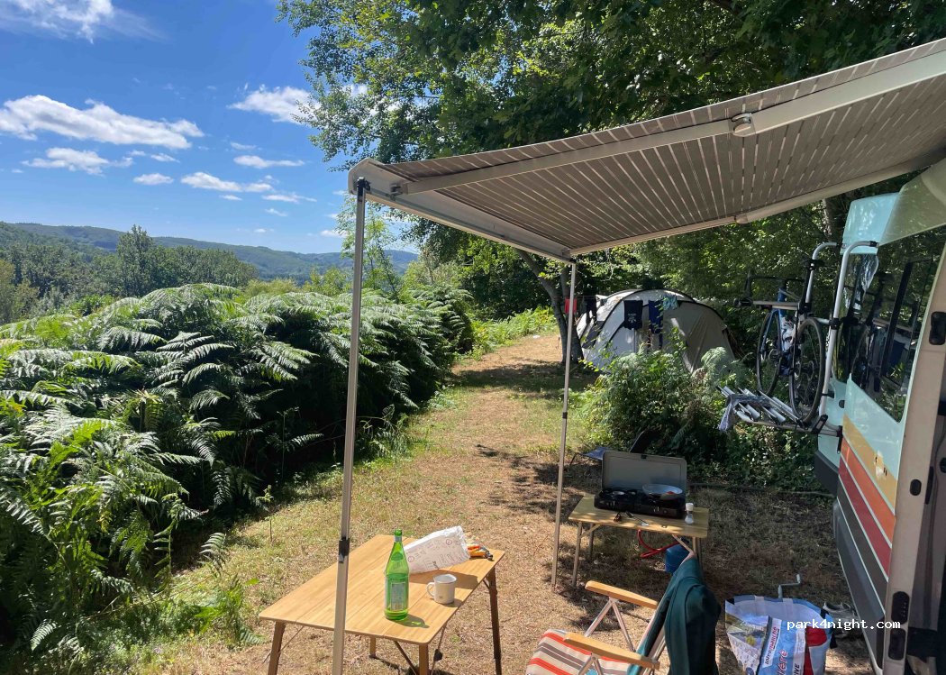 Camping Domaine Le Peyral — foto