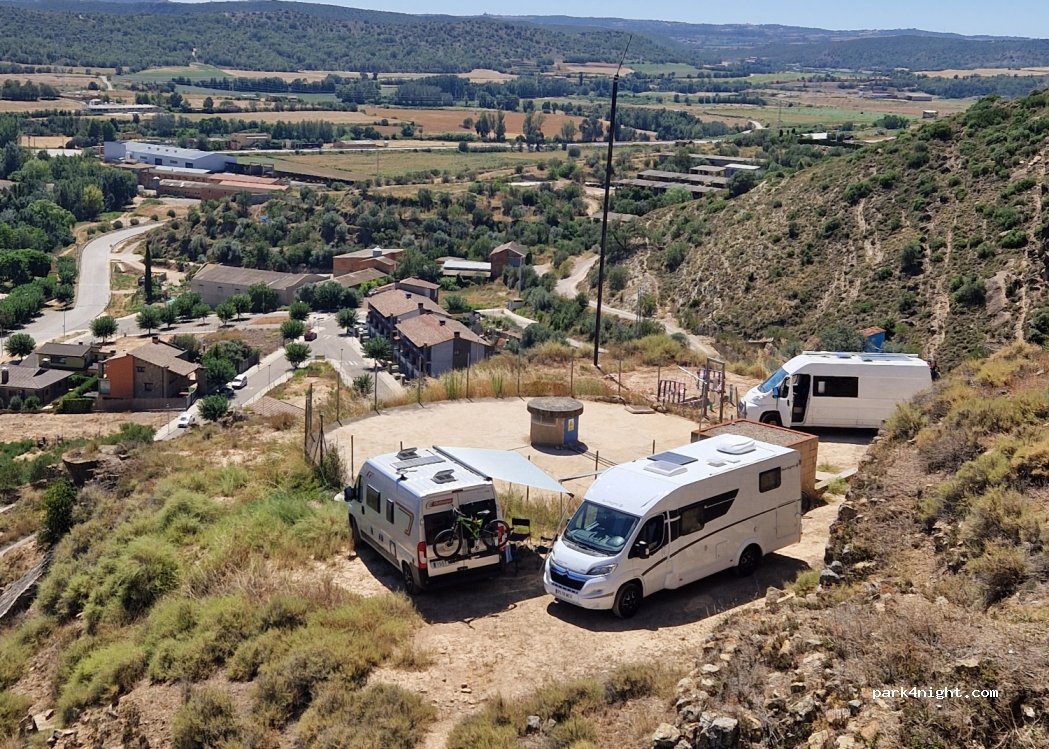 (25753) Sanaüja - 46 Carrer de la Pujada del Castell — foto