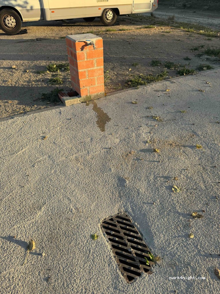 (47512) Castrejón de Trabancos - 5 Calle Parajes — foto