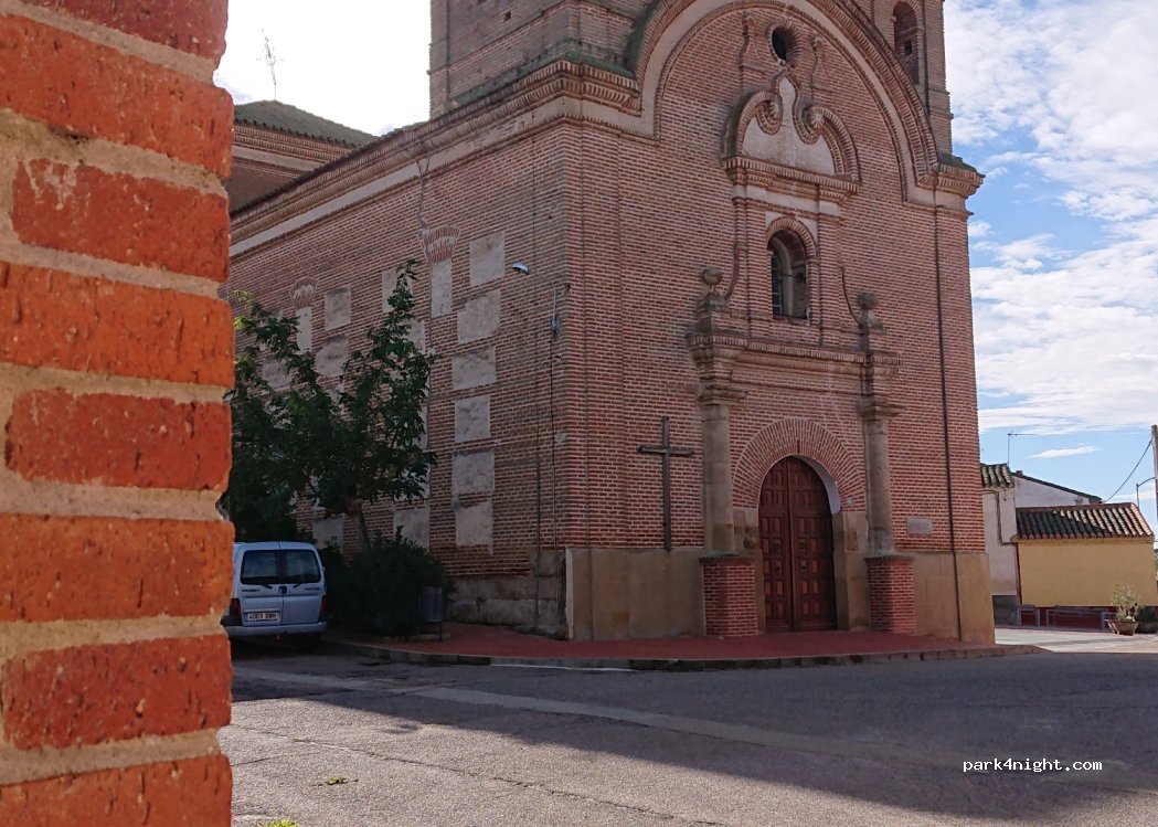 (47512) Castrejón de Trabancos - 5 Calle Parajes — foto 3