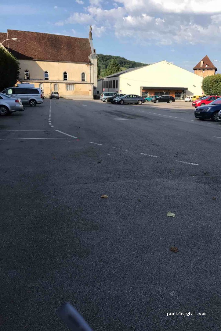 (39600) Arbois - 19-23 Rue Chevrière — foto 3