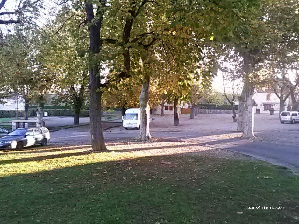 (46310) Saint-Germain-du-Bel-Air - D23 — foto