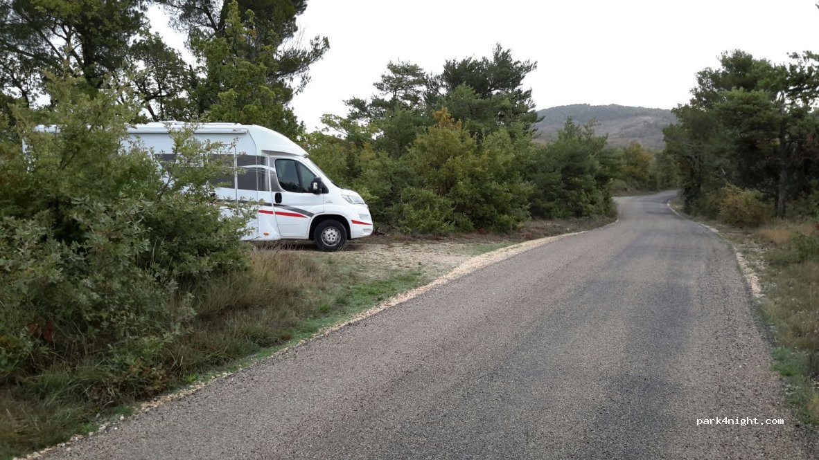 (84750) Viens - Unnamed Road — foto
