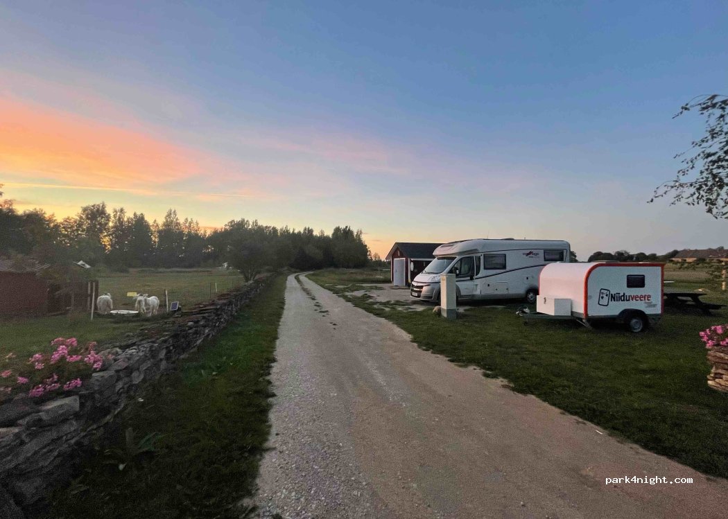 Niiduveere õpipaik — foto