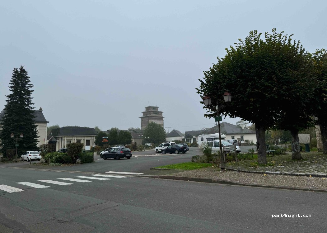 (41100) Pezou - 3 Rue de Paris — foto