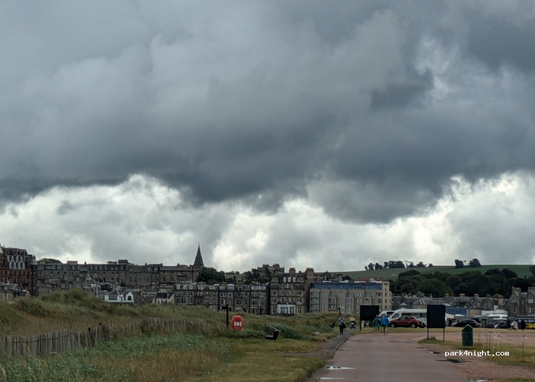(KY16 9XL)  - West Sands Road — foto 3