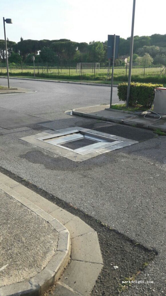 (56010) Vicopisano - Piazza Comunardo Ferrucci — foto 2