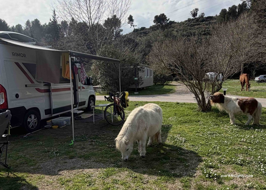 Camping Le Vallon Des Cigales — foto 5