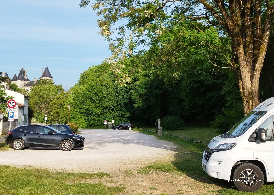(16510) Verteuil-sur-Charente - 3 Rue du Château — foto 5