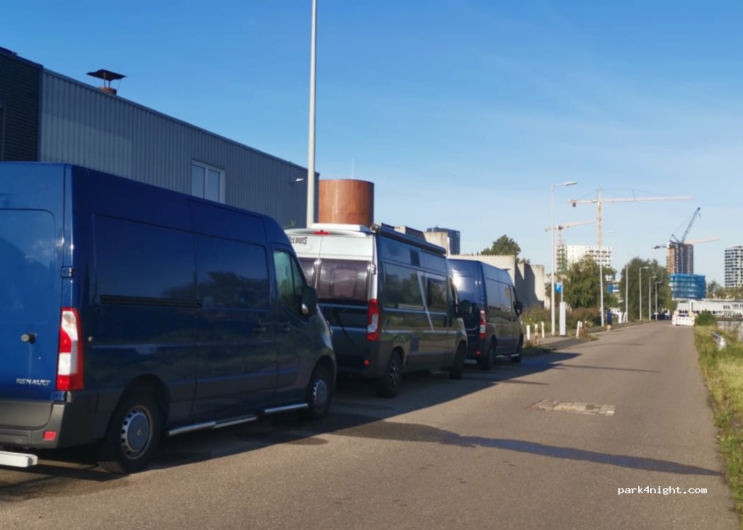 (1096 AH) Amsterdam - 79 Duivendrechtsekade — foto