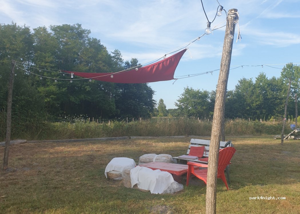 Parking Guinguette La Meric — foto 2