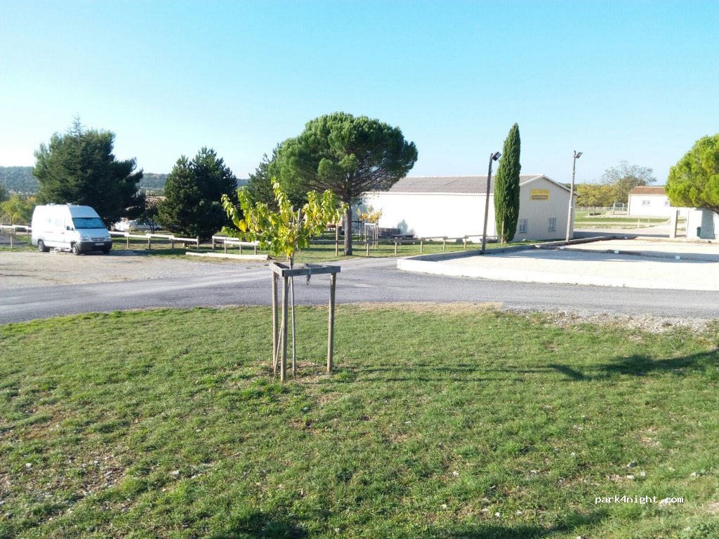 (07700) Saint-Remèze - La Boisserelle — foto 2