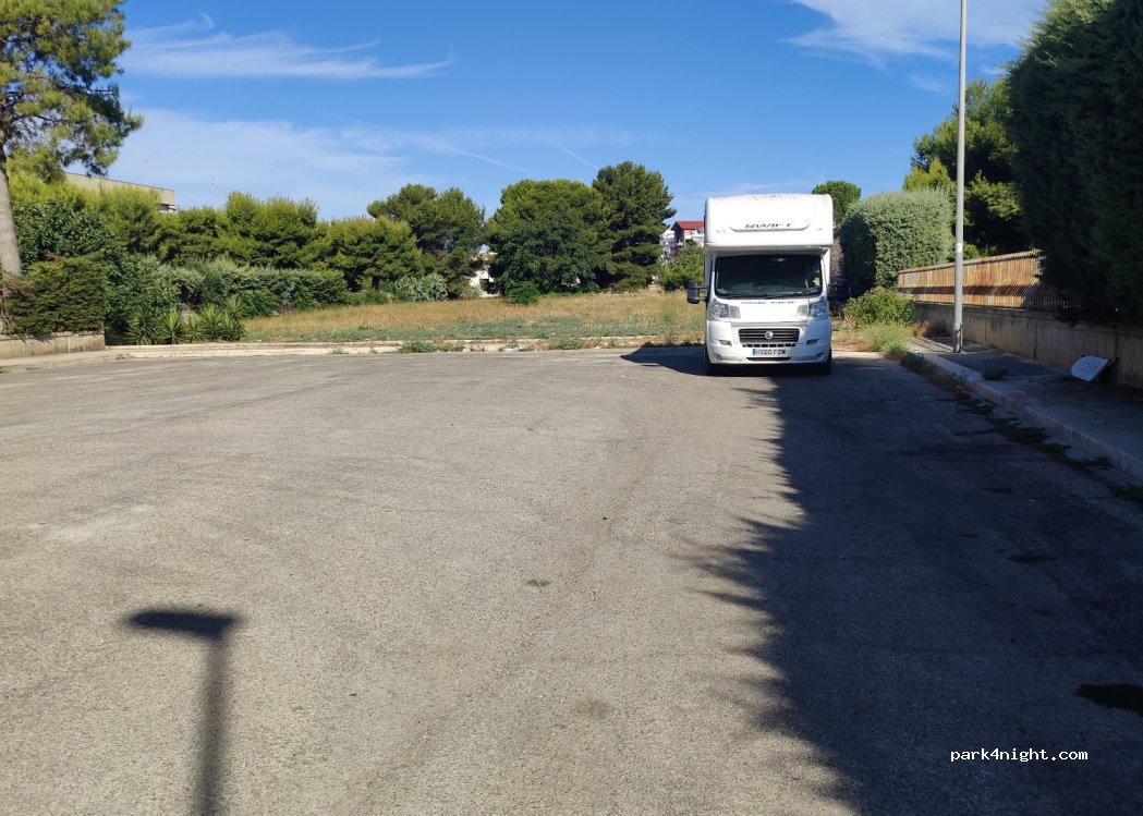 (70132) Bari - 3 Via Costa Nicola — foto