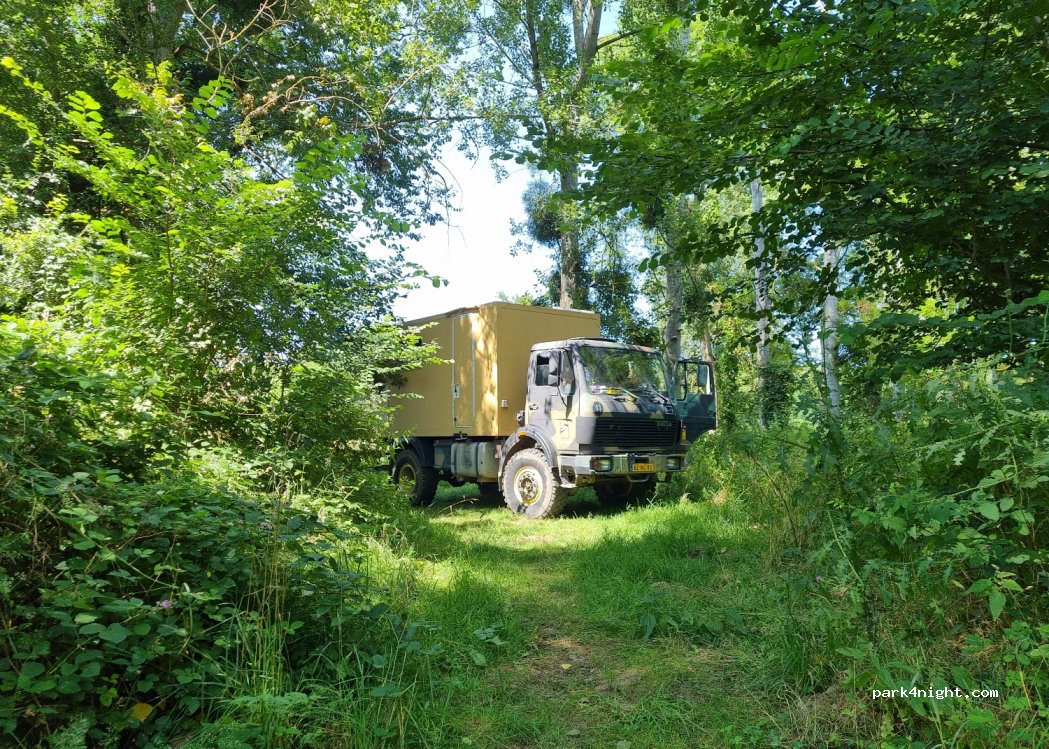 (03800) Saint-Bonnet-de-Rochefort - — foto