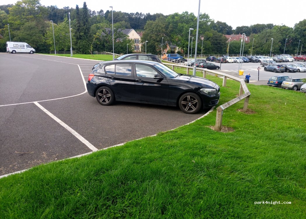 (GU34 1ST) Alton - Chawton Park Road — foto 3