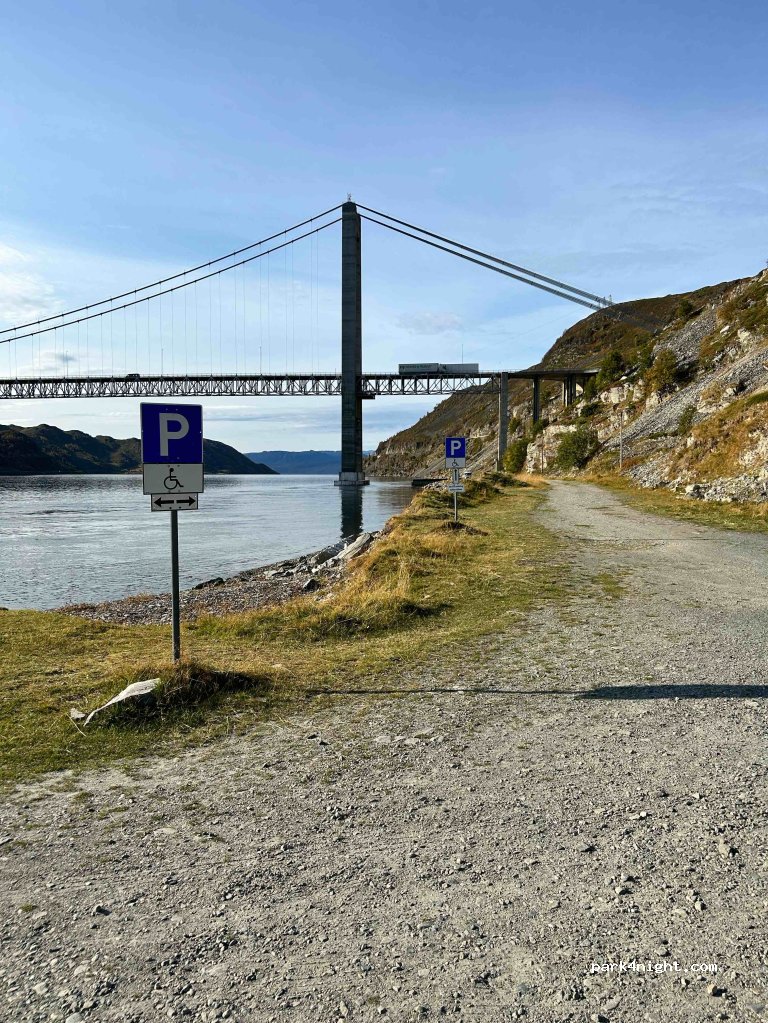 (9620) Kvalsund - 50 Stallogargoveien — foto 3