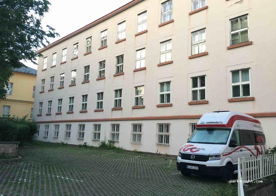 (284 01) Kutná Hora - 1 Radnická — foto 3