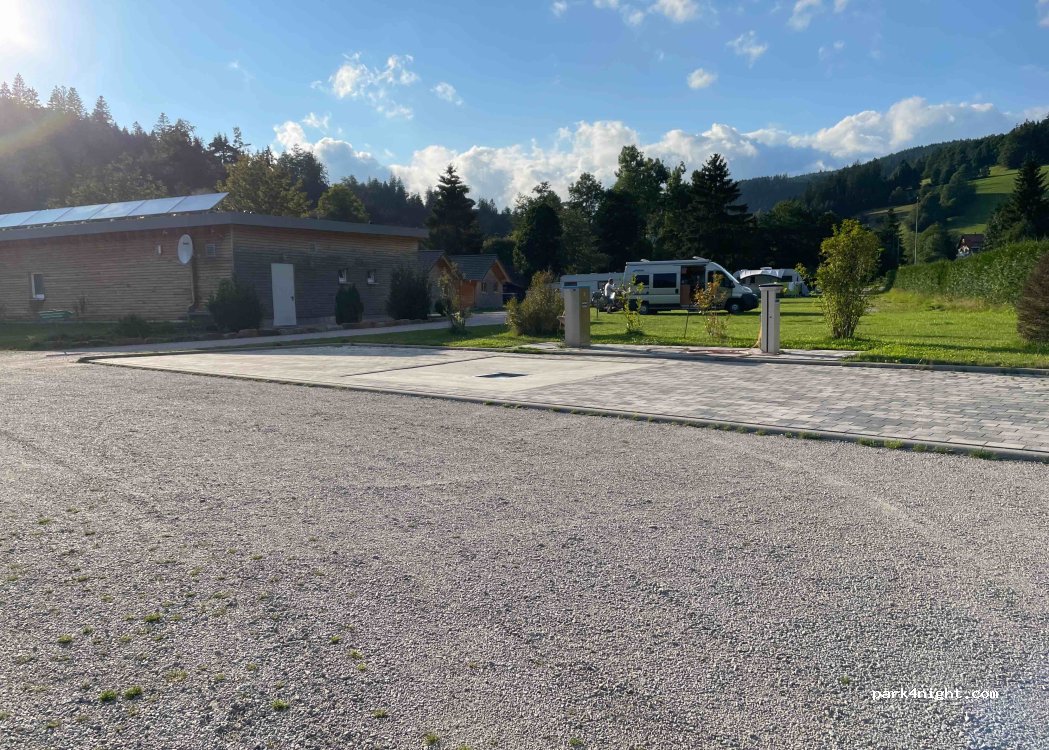 (72270) Baiersbronn - 413 L401 — foto 2