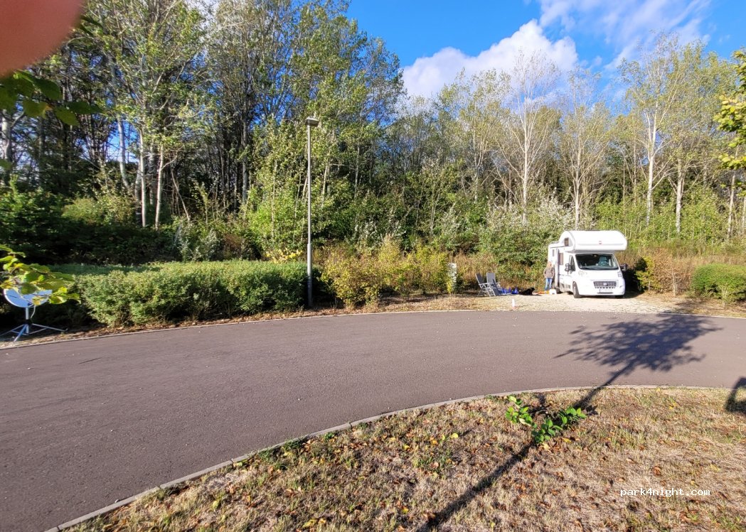 (66271) Kleinblittersdorf - Zum Bergwald 8 — foto 3