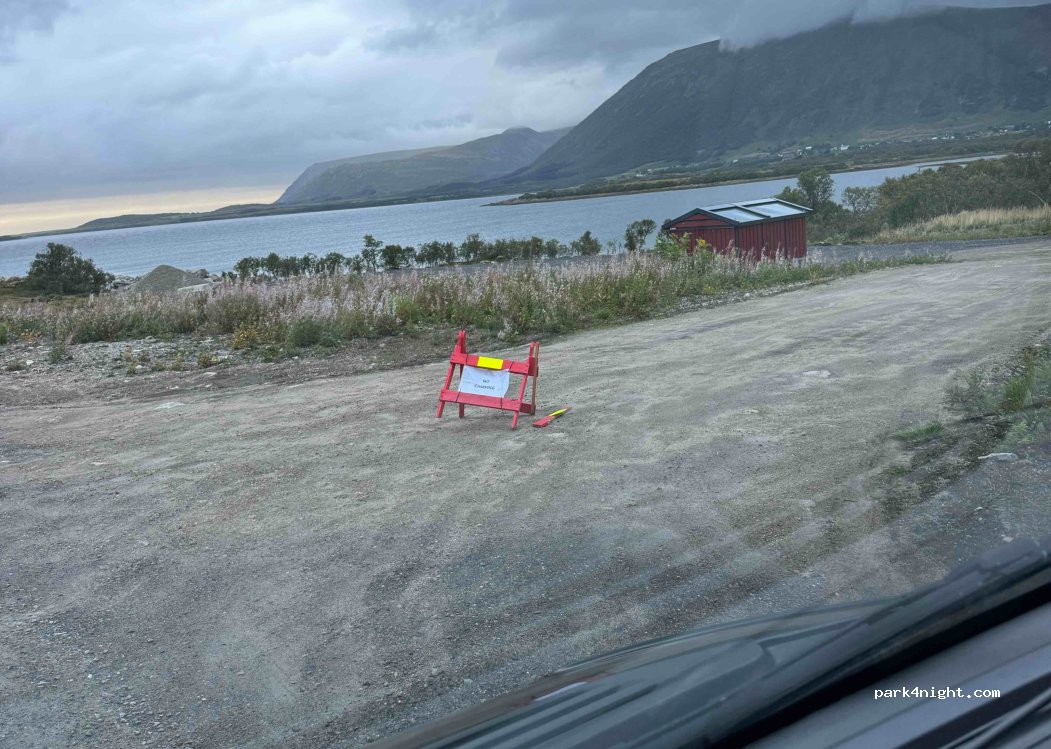 (8484) Risøyhamn - Unnamed Road — foto 3