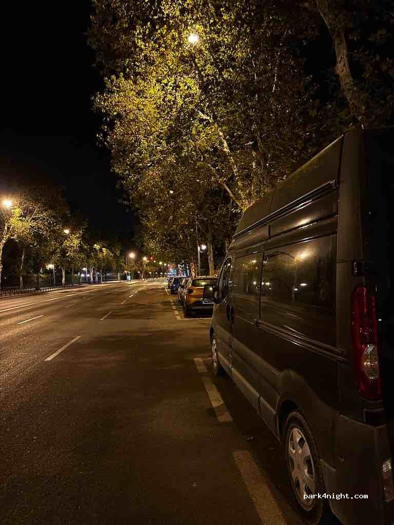(41013) Sevilla - 75 Avenida de la Borbolla — foto