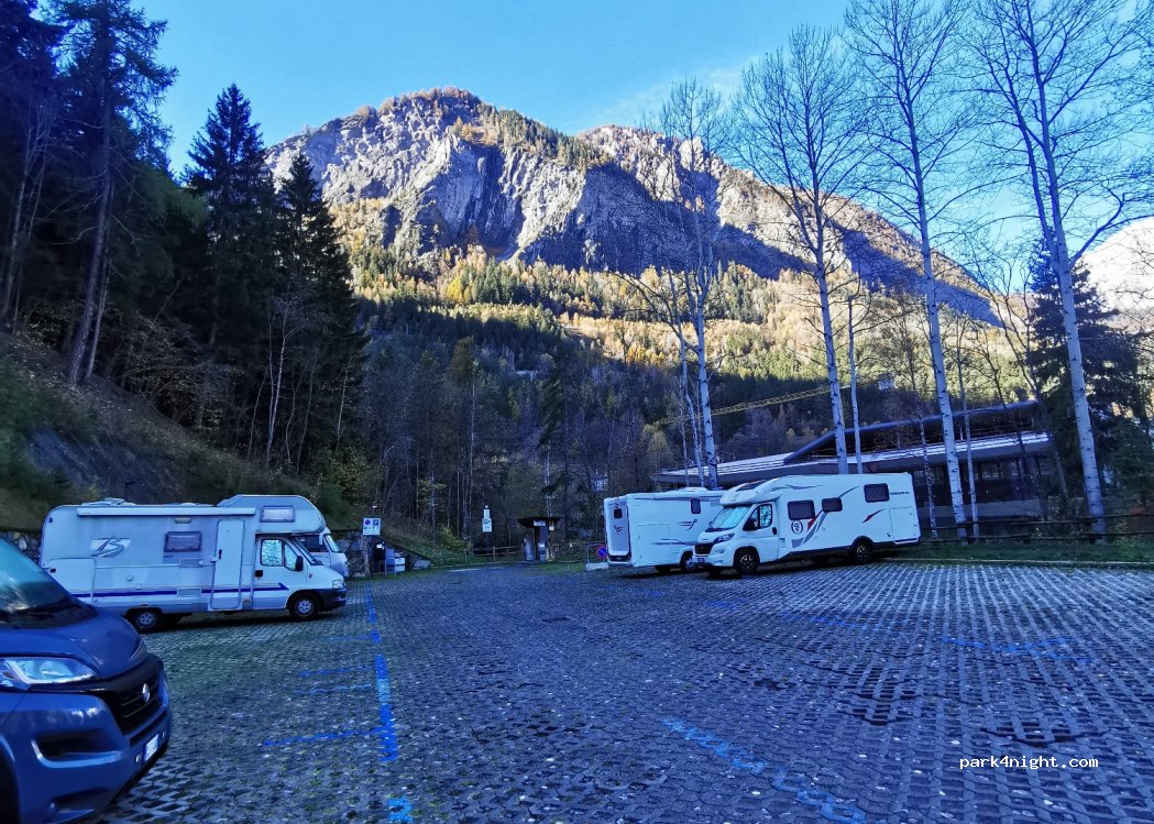 Area camper Semana — foto