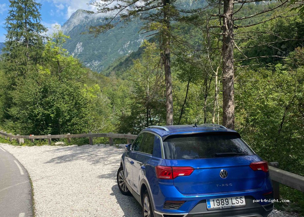 (5222) Trnovo ob Soči - Unnamed Road — foto