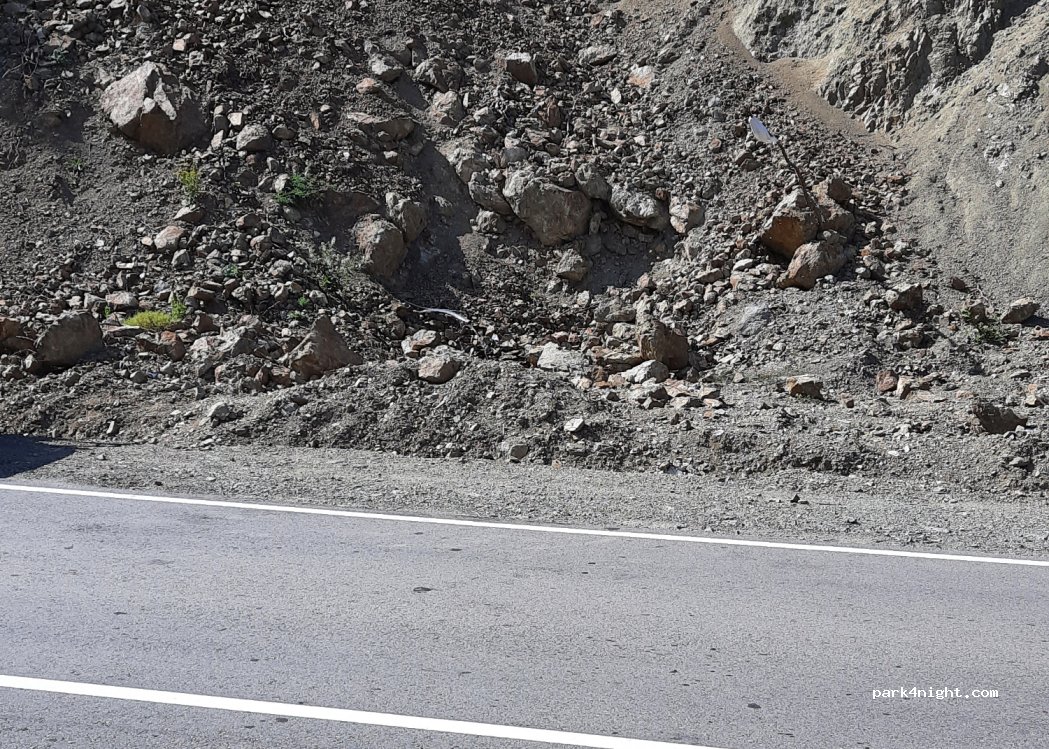 () Ltsen - Unnamed Road — foto