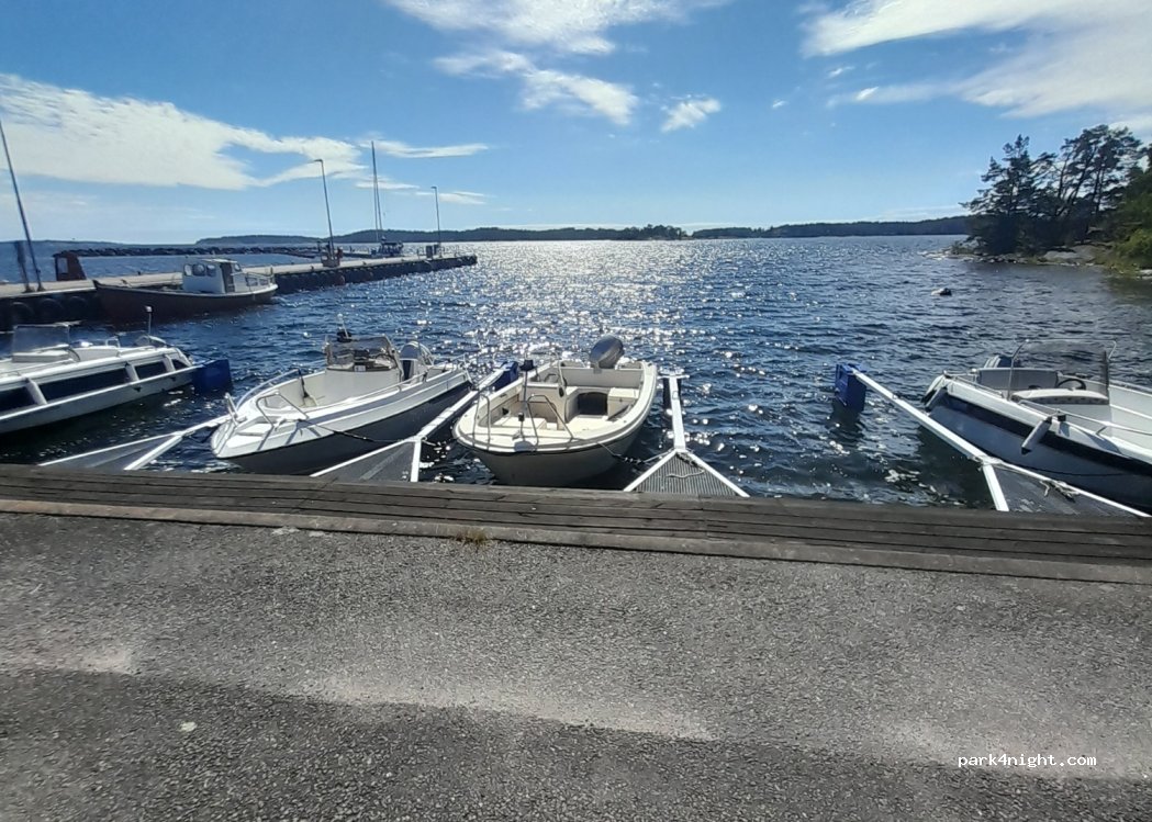(615 96) Gryt - 8 Fyrtorp Trivseludden — foto