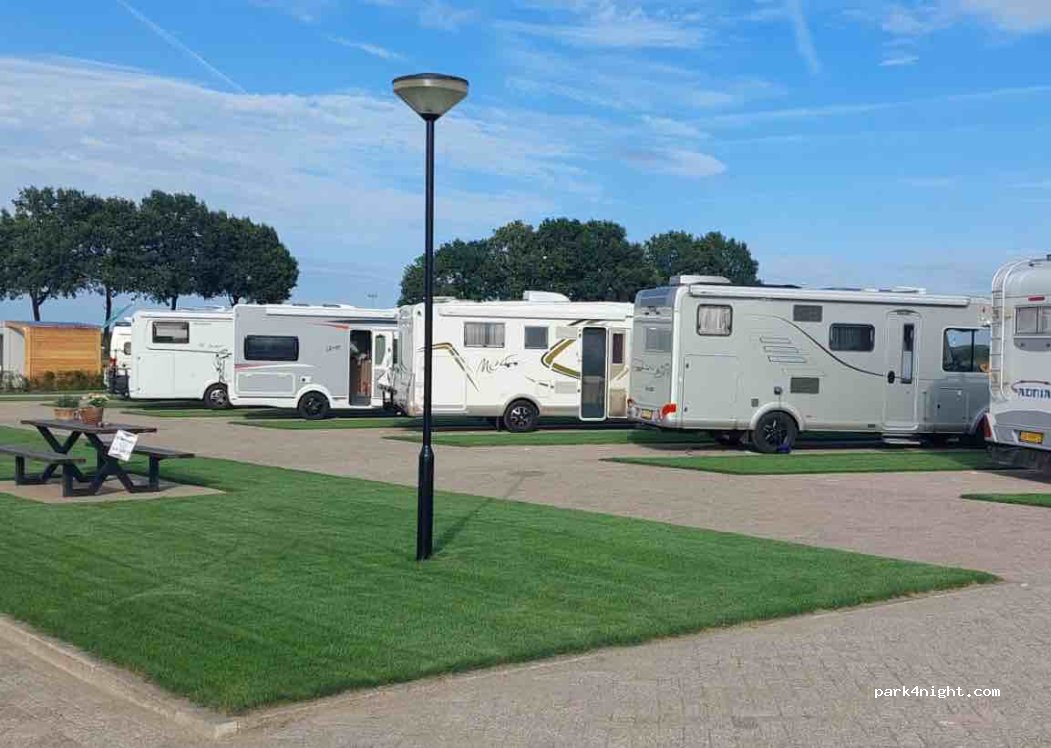 (4882 NN) Zundert  Noord-Brabant - Kerkhofstraat 3 — foto 3